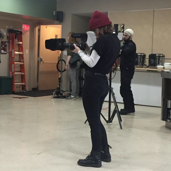 B9743E53-BBB1-4905-84F6-C0FAA75F8F57